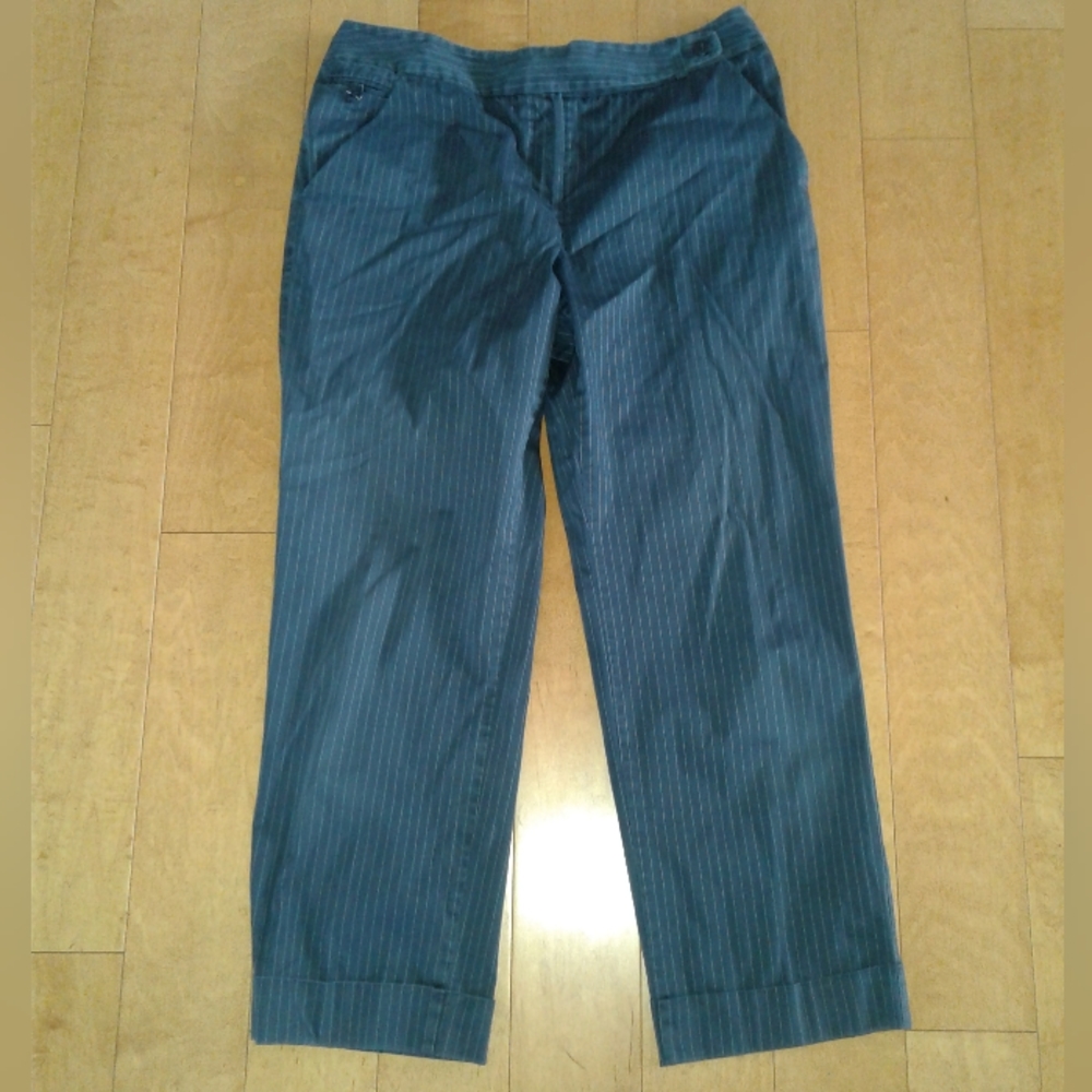 Talbots Women Size 10 Petite Gray Black Pin-Striped Stretch dress pants
